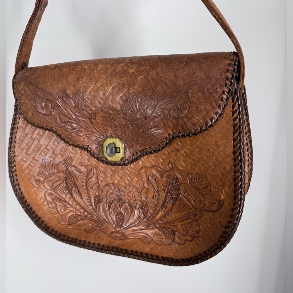 Vintage hand tooled leather bag with THE most exquisite flora fauna Fairycore